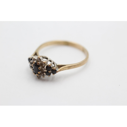 1004 - A 9ct gold sapphire and diamond cluster ring, size S - approx. gross weight 2.4 grams