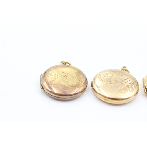 1047 - Three 9ct gold back and front foliate etched round lockets - approx. gross weight 11.8 grams