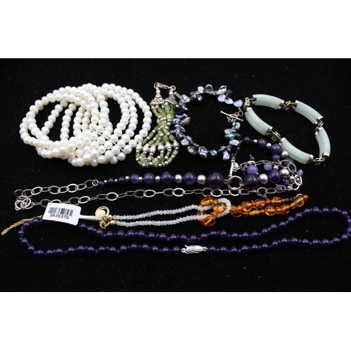 1075 - Eight pieces of .925 silver gemstone jewellery to include amber, agate etc. - approx. gross weight 2... 