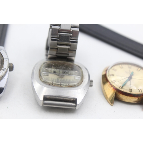 1187 - Four vintage mechanical men's wristwatches to include Vostok, Timex, Sekonda etc.