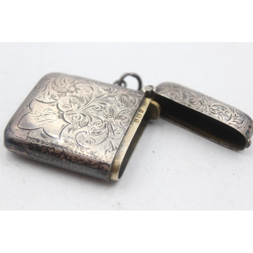 1234 - An Edwardian hallmarked Birmingham silver vesta case, dated 1907 - approx. gross weight 28 grams and... 