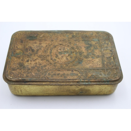 1276 - A WWI brass Princess Mary Christmas tin - approx. 13cm x 8.5cm