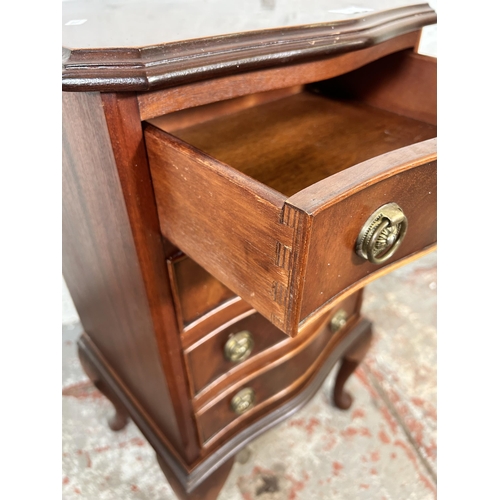 42 - A Regency style mahogany chest of four drawers with cabriole supports - approx. 76cm high x 41cm wid... 