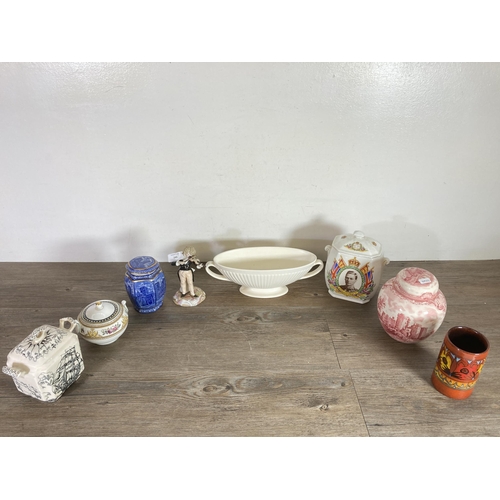 245 - Eight pieces of ceramics to include Wedgwood Edme twin handled vase, Wedgwood Columbia enamelled sug... 