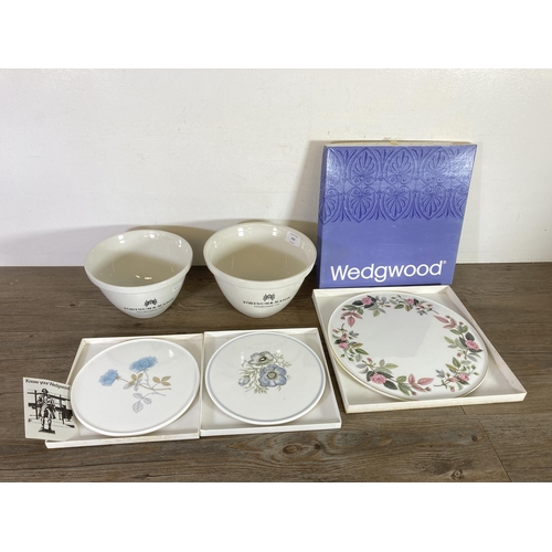 293 - Five pieces of ceramics, two Fortnum and Mason pudding bowls, one boxed Wedgwood cake stand and two ... 