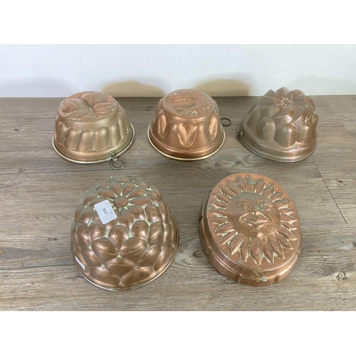 302 - Five vintage copper cake/jelly moulds