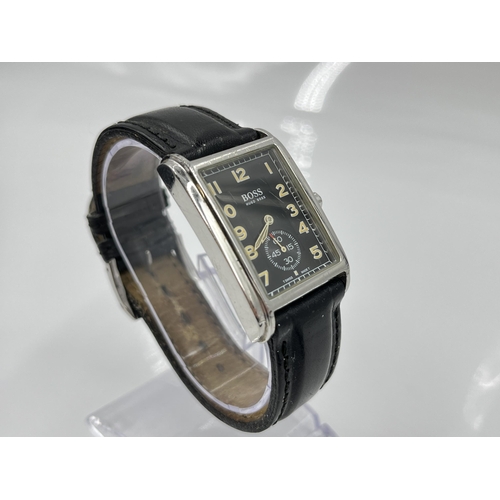 1195 - A boxed Hugo Boss quartz men's wristwatch