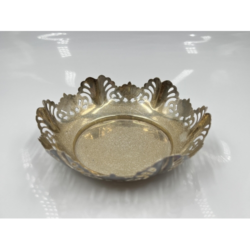 1244 - A Viner's Ltd hallmarked Sheffield silver pierced circular dish, dated 1951 - approx. gross weight 6... 