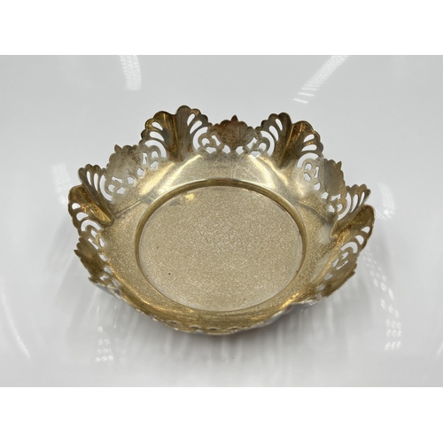 1244 - A Viner's Ltd hallmarked Sheffield silver pierced circular dish, dated 1951 - approx. gross weight 6... 