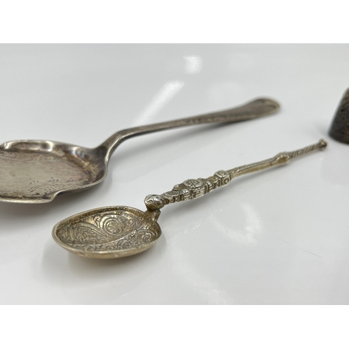 1249 - Three pieces of hallmarked sterling silver, Edwardian Cornelius Desormeaux Saunders & James Francis ... 