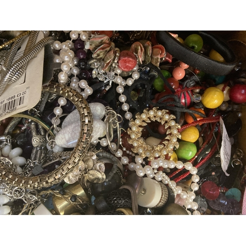 355 - A large quantity of costume jewellery