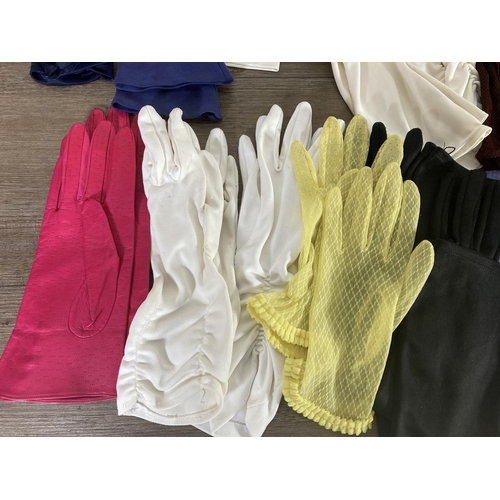 360 - Approx. twenty seven pairs of vintage gloves