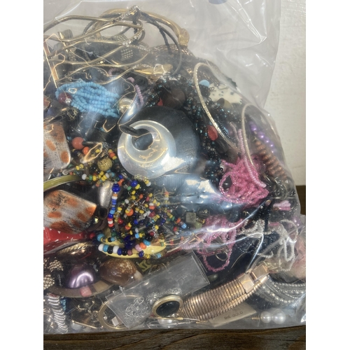 382 - Approx. 10kg of costume jewellery