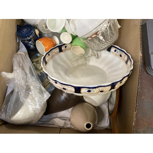 774 - Two boxes containing assorted items to include Milton Brook pestle and mortar, Woods Burslem England... 