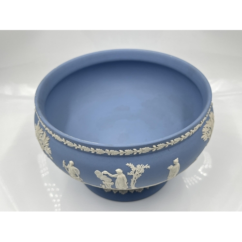 213 - A Wedgwood pale blue Jasperware pedestal bowl - approx. 13cm high x 20cm diameter