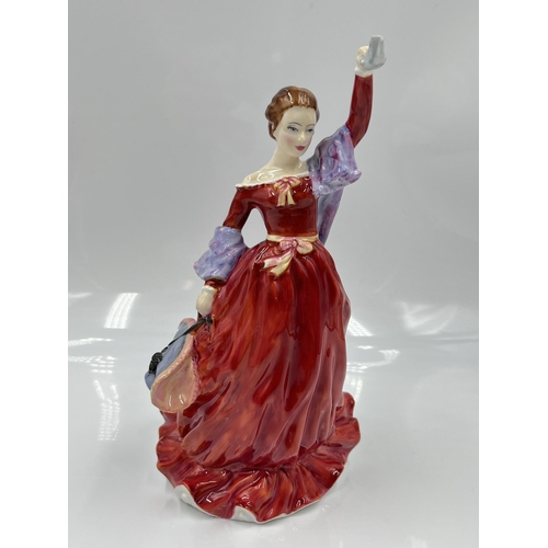 221 - A Royal Doulton Fond Farewell figurine - HN 3815