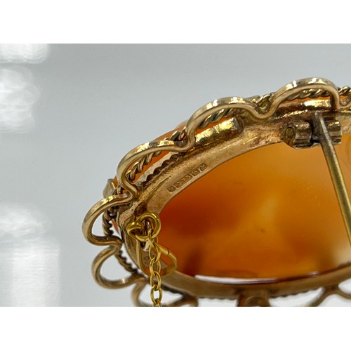 1145 - A hallmarked Birmingham 9ct gold cameo brooch, dated 1986 - approx. gross weight 8.53 grams