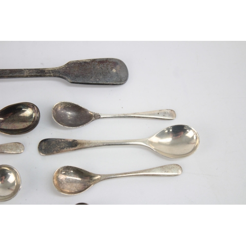 1216 - Eight hallmarked sterling silver condiment spoons - approx. gross weight 51 grams