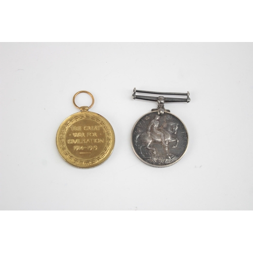 1257 - Two WWI medals, one War presented to 3133 PTE H. Thompson K.R.R.C and one Victory presented to S-255... 