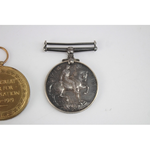 1257 - Two WWI medals, one War presented to 3133 PTE H. Thompson K.R.R.C and one Victory presented to S-255... 