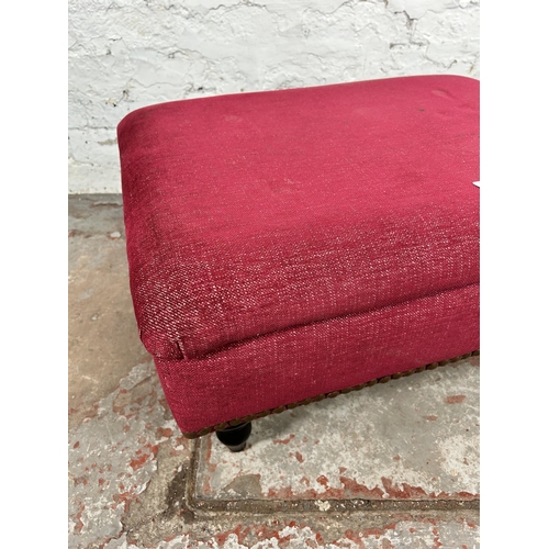 112 - A Victorian style pink fabric upholstered footstool