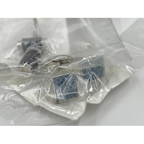 1172 - A collection of Fred Bennett cufflinks