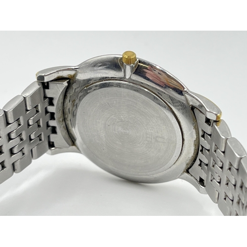 1193 - A Bulova C976838 quartz 38mm men's wristwatch with stainless steel butterfly clasp bracelet