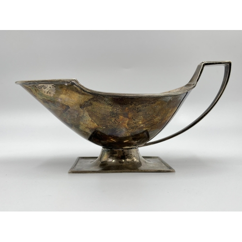 1232 - A H Pidduck & Sons hallmarked Sheffield silver sauce boat, dated 1936 - approx. gross weight 195 gra... 