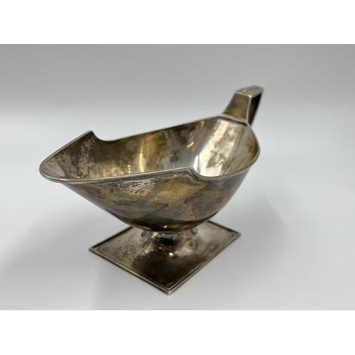 1232 - A H Pidduck & Sons hallmarked Sheffield silver sauce boat, dated 1936 - approx. gross weight 195 gra... 