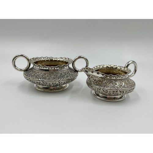 1236 - A Victorian L Spiers hallmarked Birmingham silver milk jug and sugar bowl, dated 1886 - approx. gros... 