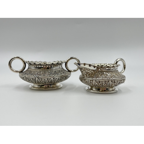 1236 - A Victorian L Spiers hallmarked Birmingham silver milk jug and sugar bowl, dated 1886 - approx. gros... 