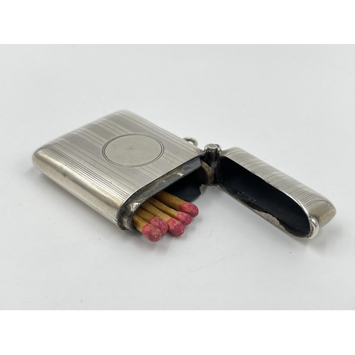 1238 - A J. Gloster Ltd. hallmarked Birmingham silver vesta case, dated 1921 - approx. gross weight 23 gram... 