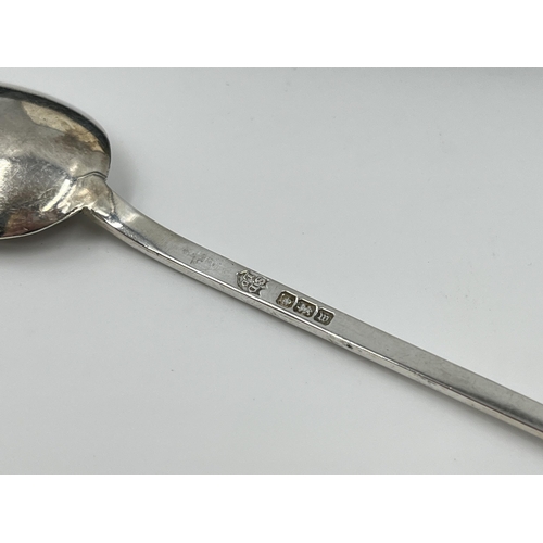 1243 - A cased set of six Stewart Dawson & Co Ltd hallmarked Sheffield silver seal top spoons, dated 1914 -... 