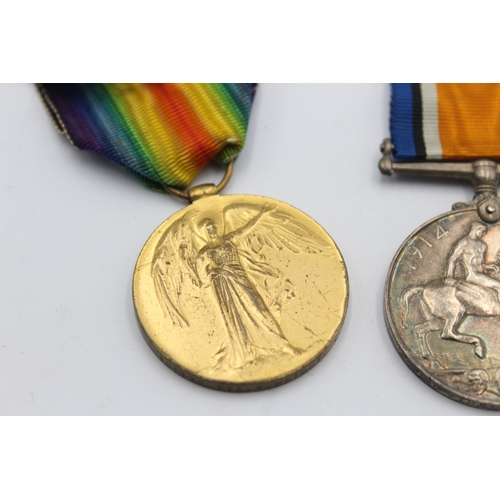 1146 - A WWI medal pair with original ribbons presented to 101176 PTE W.Knight