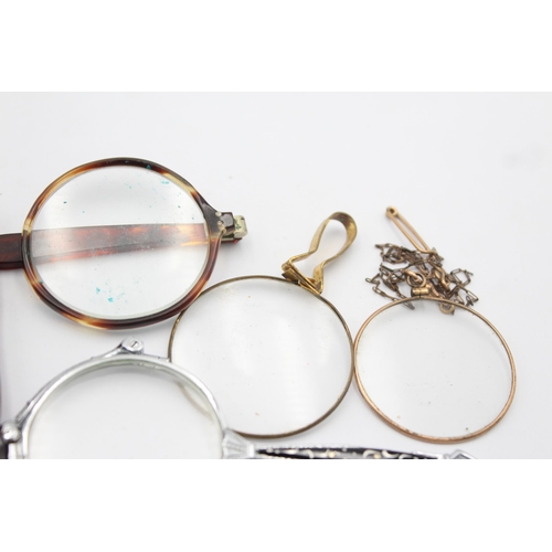 1220 - Six antique and vintage magnifying glasses