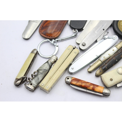 1228 - Twenty antique and vintage pocket knives