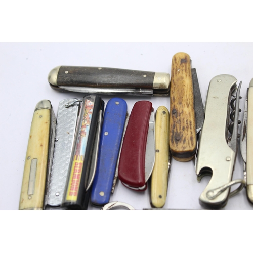 1229 - Twenty antique and vintage pocket knives