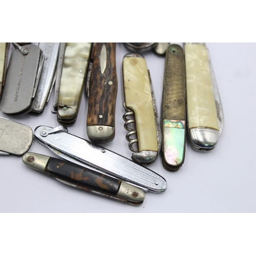 1230 - Twenty antique and vintage pocket knives