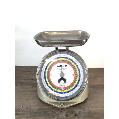 311 - A set of vintage Salter model 240B coin scales