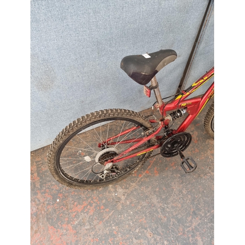 686 - An Apollo FS24 child's mountain bike