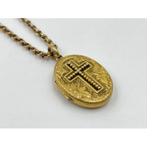 1088 - A stamped 9ct gold belcher chain necklace with yellow metal cross locket pendant - approx. gross wei... 