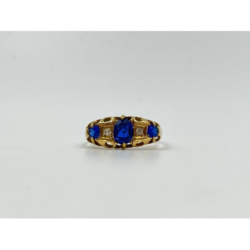 1092 - A hallmarked Birmingham 18ct gold sapphire and diamond ring, dated 1913, size T - approx. gross weig... 