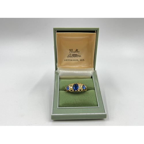 1092 - A hallmarked Birmingham 18ct gold sapphire and diamond ring, dated 1913, size T - approx. gross weig... 