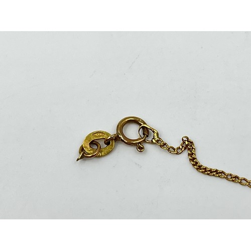 1105 - A stamped 9ct gold chain necklace with further stamped 0.750 clasp - approx. gross weight 2.05 grams