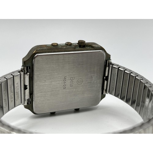 1137 - A 1970s Beta dual time digital and analogue alarm chronograph quartz 33mm men's wristwatch