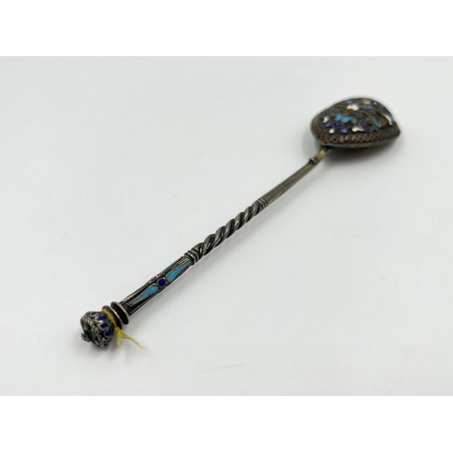 1172 - An early 20th century Russian .84 Zolotnik silver and enamel spoon - approx. gross weight 27 grams a... 