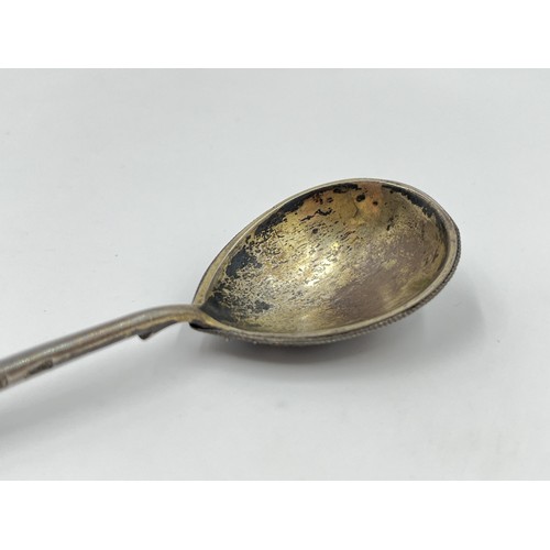 1172 - An early 20th century Russian .84 Zolotnik silver and enamel spoon - approx. gross weight 27 grams a... 