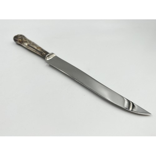 1174 - A Cooper Bros & Sons Ltd hallmarked Sheffield silver handled cake knife, dated 1974 - approx. 26cm l... 