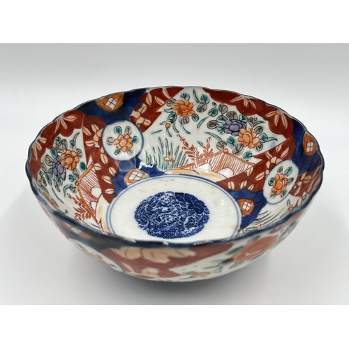 214 - A late 19th century Imari porcelain circular bowl - approx. 7cm high x 16cm diameter