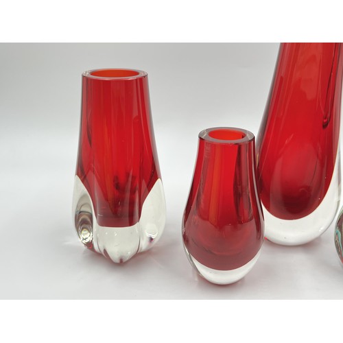 224 - Four pieces of mid 20th century red studio glassware to include Murano Sommerso pitcher etc. - large... 